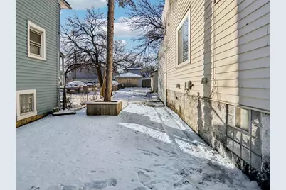 1710 S 2nd Avenue, Maywood, IL 60153 - Photo 30