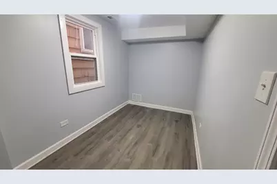 2059 N Lorel Avenue, Chicago, IL 60639 - Photo 8