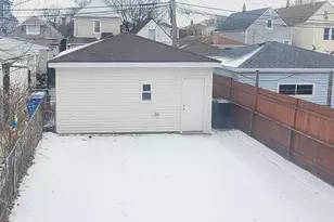 2059 N Lorel Ave, Chicago, IL 60639 - Photo 24