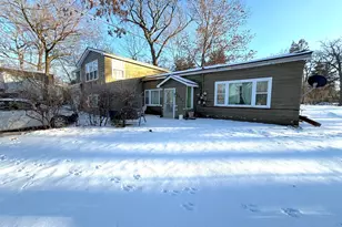 507 Pleasure Dr, Mundelein, IL 60060 - Photo 1