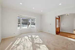 21W770 Glen Park Rd, Glen Ellyn, IL 60137 - Photo 4