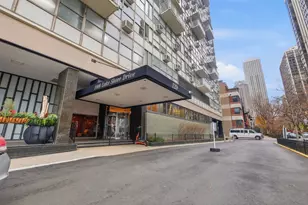 1000 N Lake Shore Dr, Chicago, IL 60611 - Photo 2