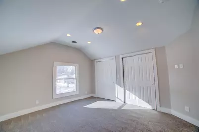 112 E Mulberry Street, Watseka, IL 60970 - Photo 26