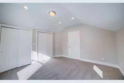 112 E Mulberry Street, Watseka, IL 60970 - Photo 28