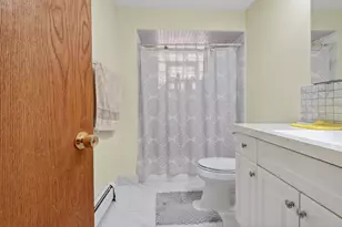 8611 W Summerdale Ave, Chicago, IL 60656 - Photo 12