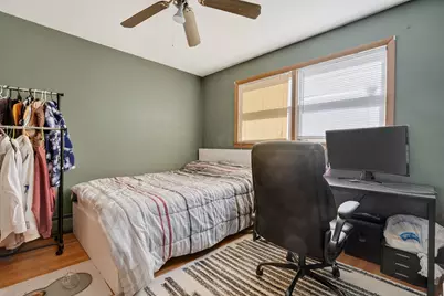 8611 W Summerdale Avenue, Chicago, IL 60656 - Photo 24