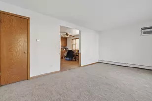 8611 W Summerdale Ave, Chicago, IL 60656 - Photo 30