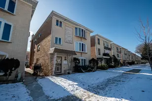 8611 W Summerdale Ave, Chicago, IL 60656 - Photo 2