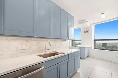501 N Clinton Street #3203, Chicago, IL 60654 - Photo 16