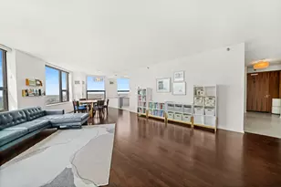 501 N Clinton St, Chicago, IL 60654 - Photo 10