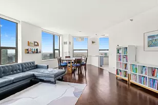 501 N Clinton St, Chicago, IL 60654 - Photo 8