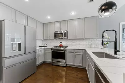 845 N Kingsbury Street #614, Chicago, IL 60610 - Photo 14