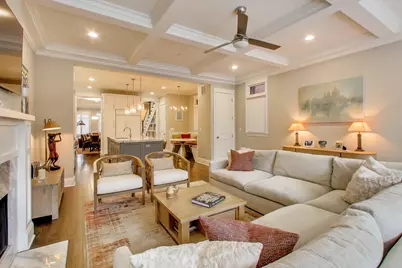 1226 W Henderson Street, Chicago, IL 60657 - Photo 10