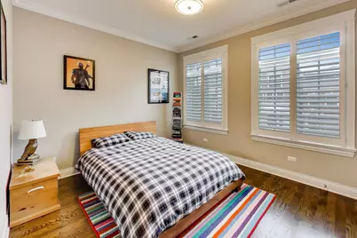 1226 W Henderson Street, Chicago, IL 60657 - Photo 16