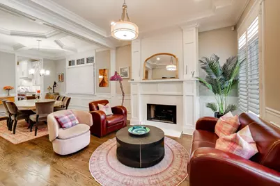 1226 W Henderson Street, Chicago, IL 60657 - Photo 2