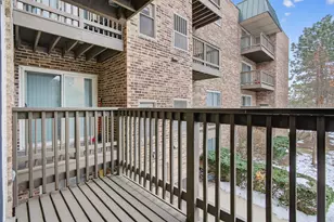 700 Perrie Dr, Elk Grove Village, IL 60007 - Photo 6