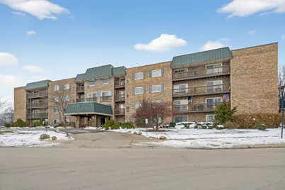 700 Perrie Drive #207, Elk Grove Village, IL 60007 - Photo 2