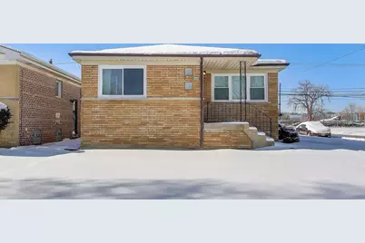 9100 S Emerald Avenue, Chicago, IL 60620 - Photo 2
