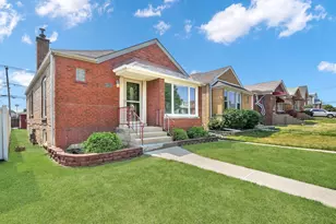 5542 S Neva Ave, Chicago, IL 60638 - Photo 2