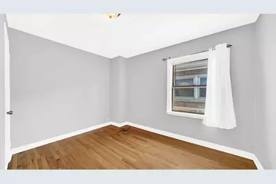 5542 S Neva Avenue, Chicago, IL 60638 - Photo 10