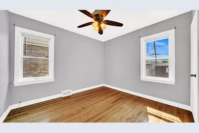 5542 S Neva Avenue, Chicago, IL 60638 - Photo 14