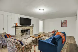 1212 W Healey St, Champaign, IL 61821 - Photo 54