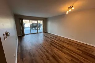 5000 Carriage Way Dr, Rolling Meadows, IL 60008 - Photo 4