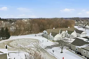 13032 Briargate Dr, Huntley, IL 60142 - Photo 2