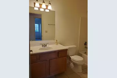 833 Village Quarter Road #G4, West Dundee, IL 60118 - Photo 16