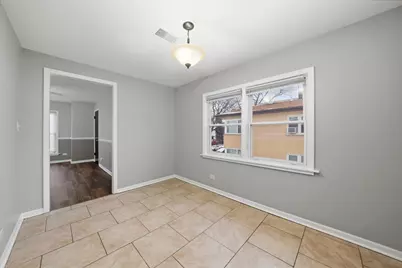 6833 S Maplewood Avenue, Chicago, IL 60629 - Photo 16