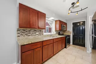 6833 S Maplewood Ave, Chicago, IL 60629 - Photo 6