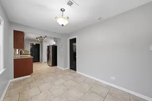 6833 S Maplewood Ave, Chicago, IL 60629 - Photo 8