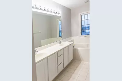 228 W Fairview Way, Palatine, IL 60067 - Photo 10