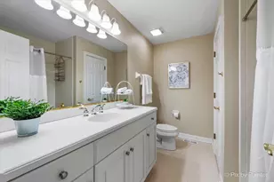 4319 Canterbury Ct, Saint Charles, IL 60174 - Photo 28