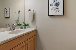 4319 Canterbury Ct, Saint Charles, IL 60174 - Photo 18