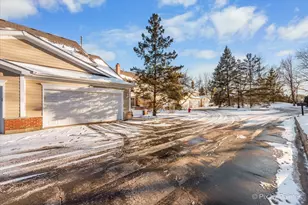 4319 Canterbury Ct, Saint Charles, IL 60174 - Photo 36