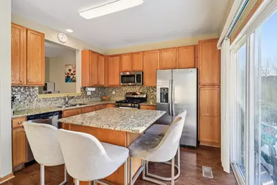 651 W Kristina Lane, Round Lake, IL 60073 - Photo 12