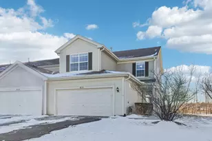 651 W Kristina Ln, Round Lake, IL 60073 - Photo 2