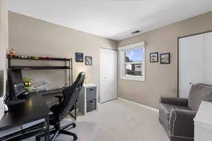 1394 Parkridge Ct, Crystal Lake, IL 60014 - Photo 18