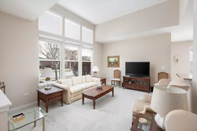 2665 Barrington Circle #2665, Naperville, IL 60564 - Photo 4