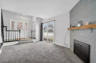 1336 Queensgreen Cir, Naperville, IL 60563 - Photo 20