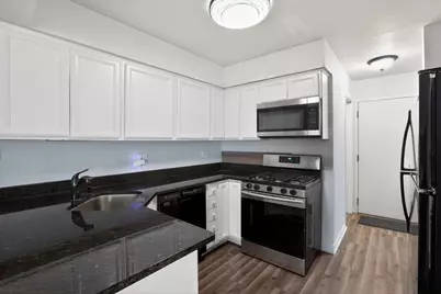 1336 Queensgreen Circle, Naperville, IL 60563 - Photo 22