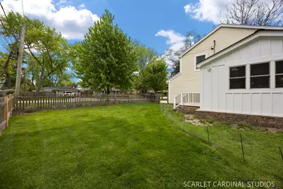 1315 Lakeside Drive, Wheaton, IL 60187 - Photo 4
