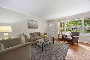 1315 Lakeside Dr, Wheaton, IL 60187 - Photo 6