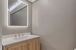 [Address not provided], Hinsdale, IL 60521 - Photo 8