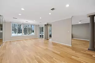 [Address not provided], Hinsdale, IL 60521 - Photo 2