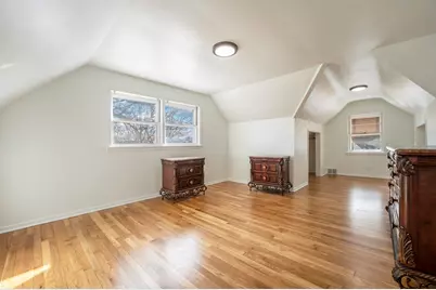 5800 W Foster Avenue, Chicago, IL 60630 - Photo 10