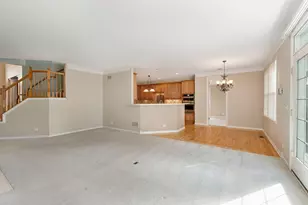 7 Chaco Ct, South Barrington, IL 60010 - Photo 10