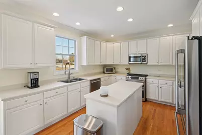 133 Caledonian Avenue, Sugar Grove, IL 60554 - Photo 8