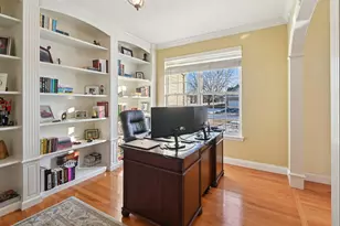 133 Caledonian Ave, Sugar Grove, IL 60554 - Photo 4